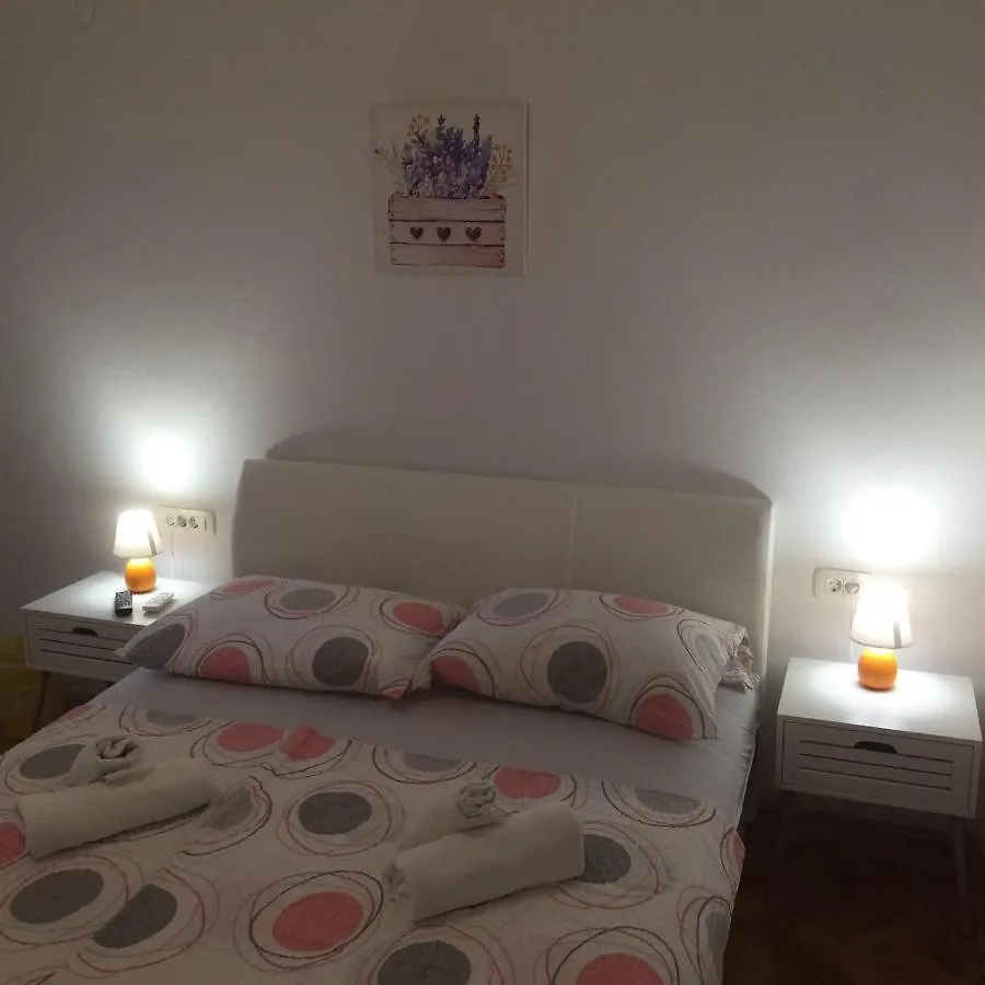 Apartman I Sobe Marijana Croatia